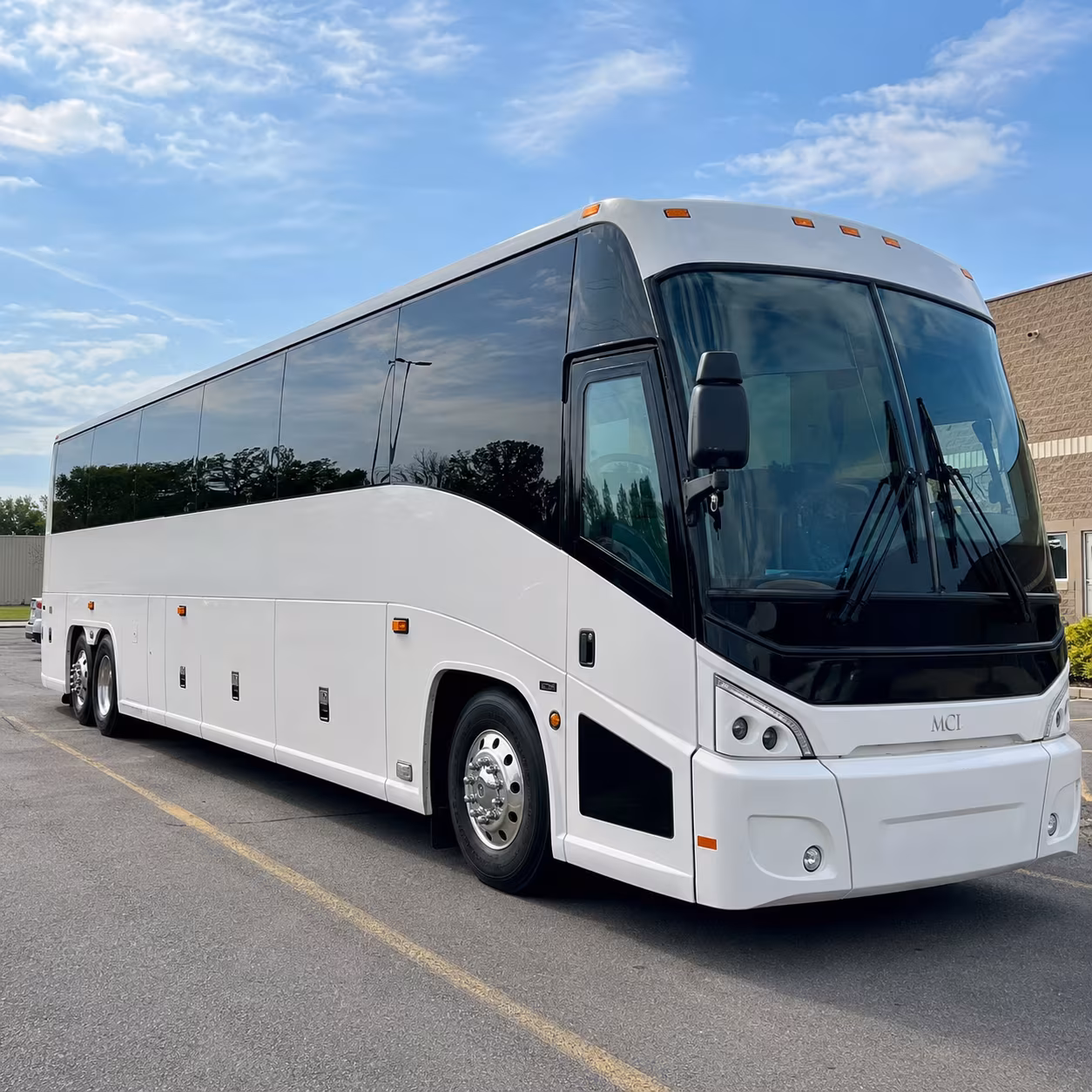 multi day charter bus trips to traverse city mackinac island and northern michigan
